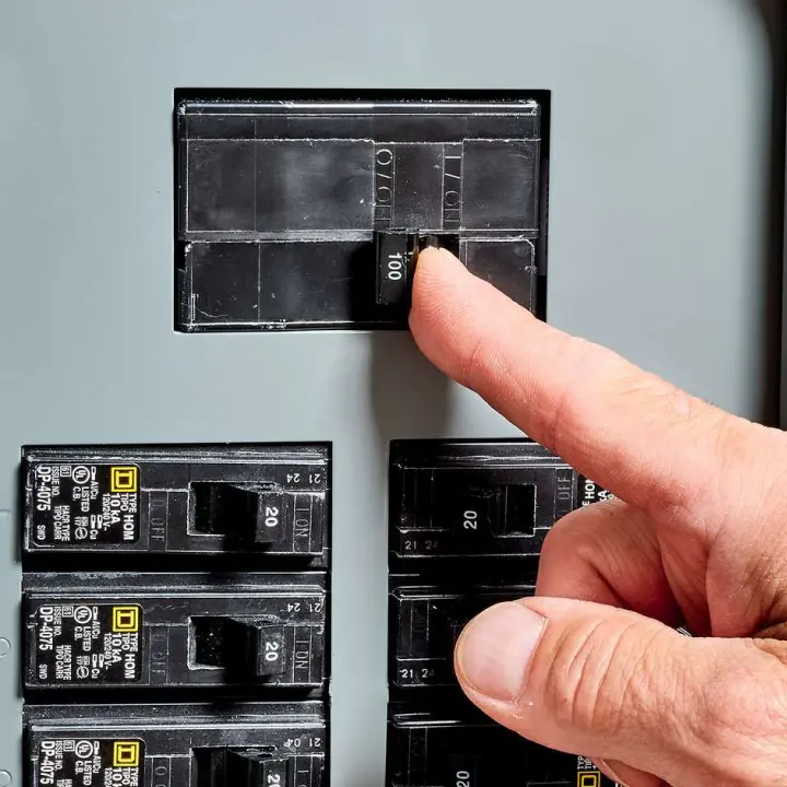 Circuit Breaker Replacement Services