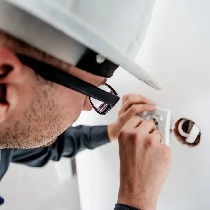 cheap electrician Services