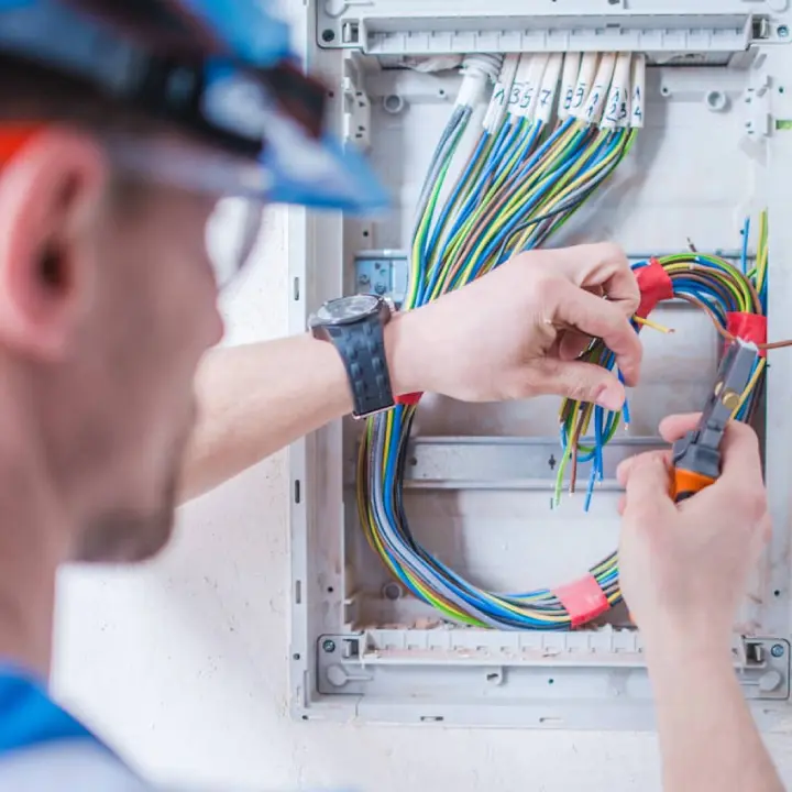 high voltage electrician Services